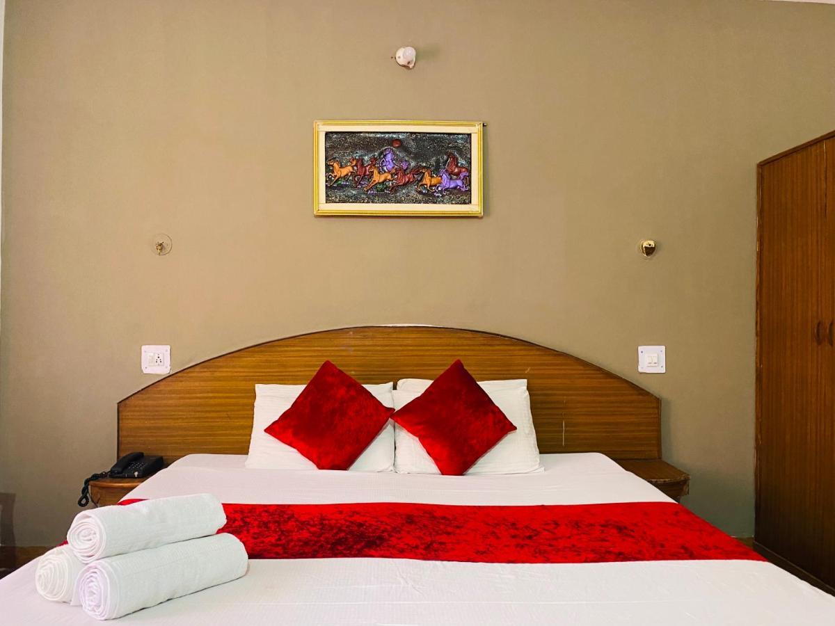 "Tara Homes" With Open Rooftop Terrace Shimla Luaran gambar
